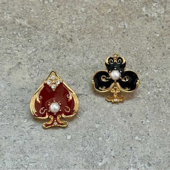 💖4/$30 NEW mismatched Elegant Gold and Black/Red Pearl Earrings - Picture 1 of 7